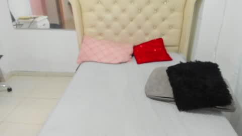Snapshot of pamelavillaloboss chatting on January 21, 8:11 pm Pamela Villalobos online show from January 21, 8:11 pm
