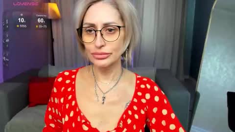 pamellamurphy online show from November 16, 6:48 am