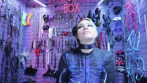 PandoraNez online show from December 10, 12:06 am