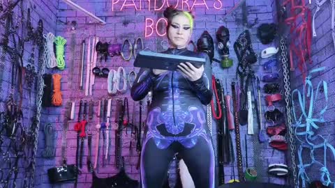 PandoraNez online show from January 6, 2:04 am