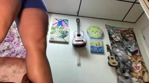 Snapshot of pantiesofthefae chatting on September 28, 11:59 am Pantiesofthefae online show from September 28, 11:59 am