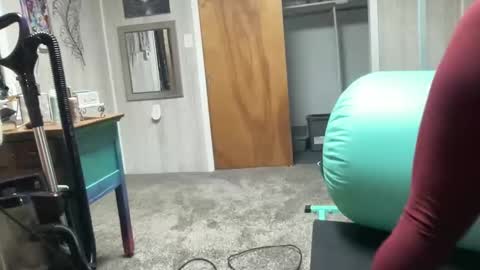 Snapshot of pantiesofthefae chatting on October 30, 12:28 pm Pantiesofthefae online show from October 30, 12:28 pm