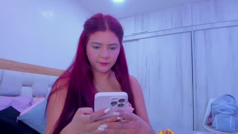 Paola  online show from December 22, 7:10 pm