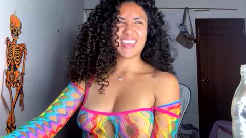 Paradise online show from October 31, 8:46 pm