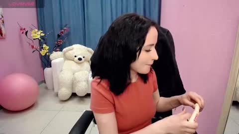 Louise online show from February 16, 4:21 pm