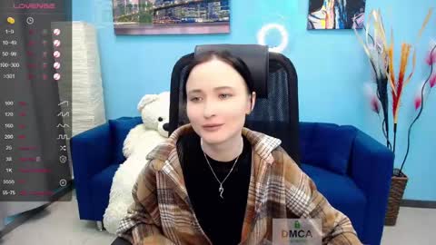 Louise online show from December 16, 9:24 am