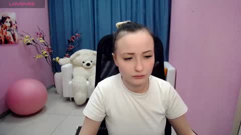 Louise online show from February 10, 9:47 am