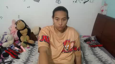 Snapshot of pareja_explosivasexx chatting on December 12, 9:08 am Luna online show from December 12, 9:08 am
