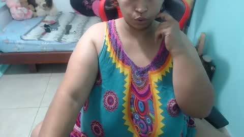 Snapshot of pareja_explosivasexx chatting on January 23, 1:02 pm Luna online show from January 23, 1:02 pm