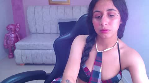 Snapshot of paris_1sub chatting on October 10, 2:00 pm Paris 1sub online show from October 10, 2:00 pm