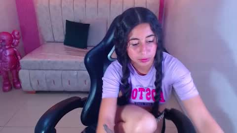 Snapshot of paris_1sub chatting on October 30, 6:31 pm Paris 1sub online show from October 30, 6:31 pm