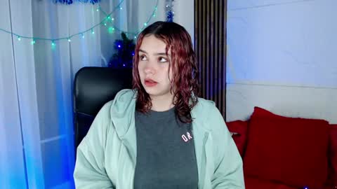 Lizz  online Monday to Saturday from 9pm to 5am Colombia time online show from December 29, 3:33 am