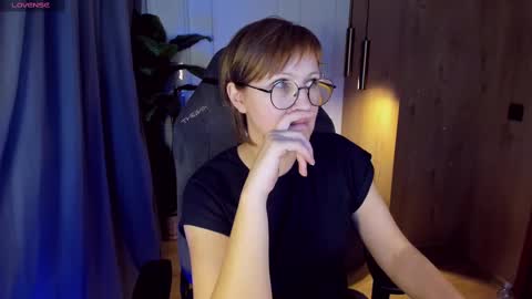 Paris online show from February 22, 1:34 pm