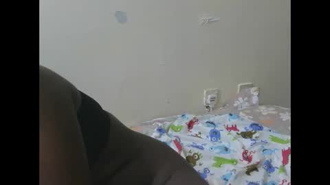 Snapshot of paris_esq chatting on September 17, 4:05 pm Paris online show from September 17, 4:05 pm