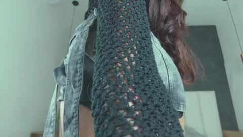 Snapshot of parisfox_ chatting on February 1, 8:47 pm PARIS online show from February 1, 8:47 pm