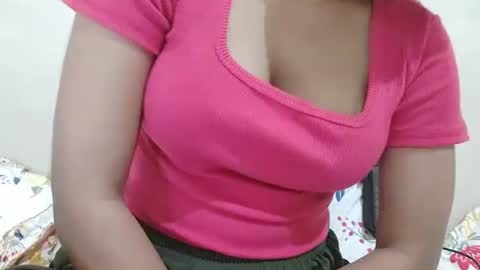 parneetu_642 online show from April 8, 5:20 am