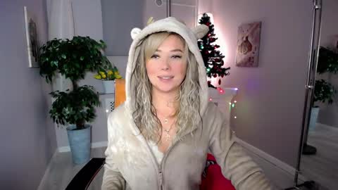 I have returned from vacation and I am glad to share my energy and emotions with you online show from December 26, 10:05 am