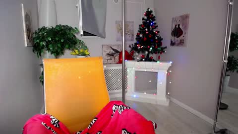 I have returned from vacation and I am glad to share my energy and emotions with you online show from December 23, 3:29 am