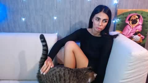 I am Lora and i am glad to see you in my room online show from December 9, 3:29 am