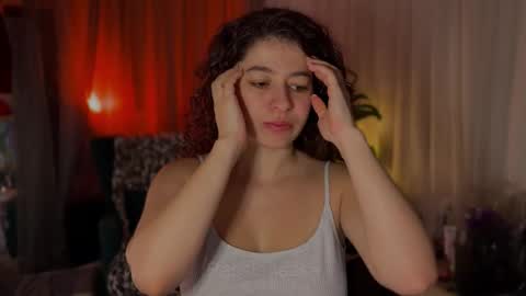 Snapshot of passionessa chatting on October 28, 4:29 am Call me Miss Alice Careful Passion Queen online show from October 28, 4:29 am