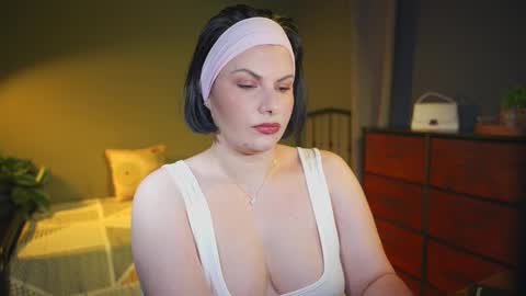 Snapshot of patricia_bennett chatting on October 22, 9:53 pm Patricia online show from October 22, 9:53 pm