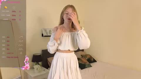 Vicki online show from September 19, 10:03 am