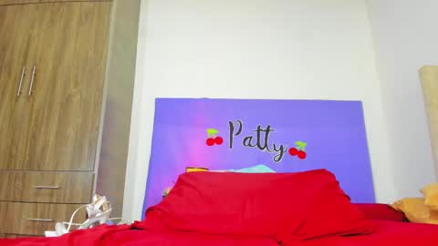 Snapshot of patty_m chatting on March 11, 12:06 pm patty online show from March 11, 12:06 pm