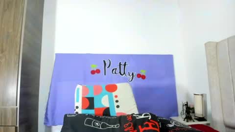 Snapshot of patty_m chatting on January 26, 12:22 pm patty online show from January 26, 12:22 pm