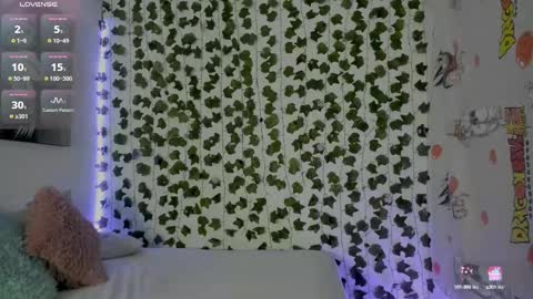 paulina online show from February 21, 12:05 am