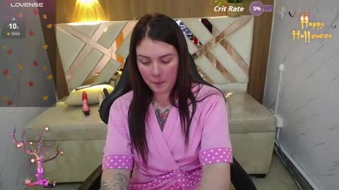 Snapshot of paula_b_ chatting on October 18, 2:42 pm Paula online show from October 18, 2:42 pm