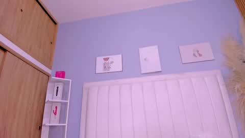 Snapshot of paula_brown18 chatting on October 6, 7:07 pm Pau online show from October 6, 7:07 pm