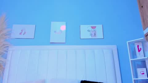 Snapshot of paula_brown18 chatting on February 24, 7:41 pm Pau online show from February 24, 7:41 pm