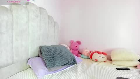 dahia  online show from January 8, 2:10 pm