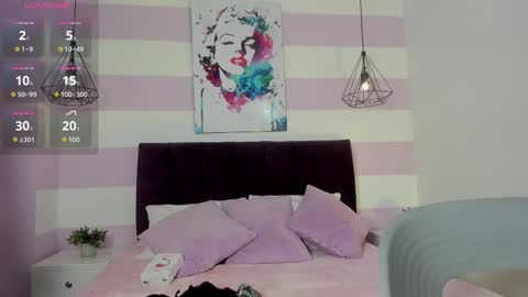 Pau  online show from November 1, 3:21 am