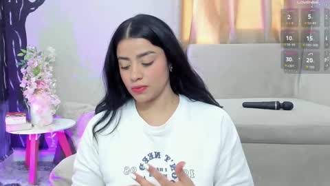 Snapshot of paulafer_ chatting on October 9, 8:46 pm      online show from October 9, 8:46 pm