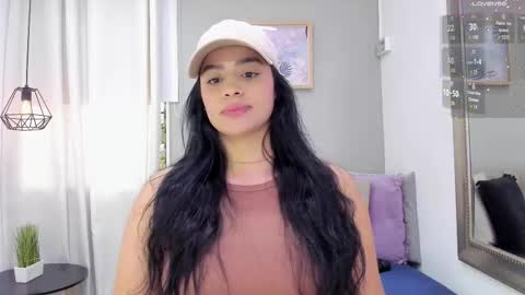 Snapshot of paulafer_ chatting on October 1, 8:14 pm      online show from October 1, 8:14 pm