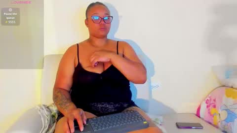 paulastone24 online show from November 14, 12:27 pm