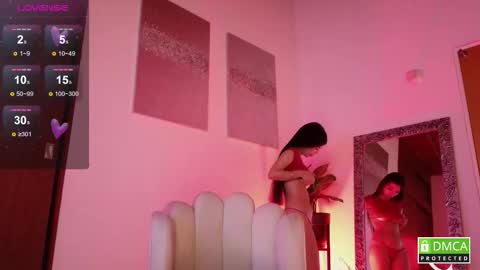 Paula Toro  online show from February 14, 12:07 pm