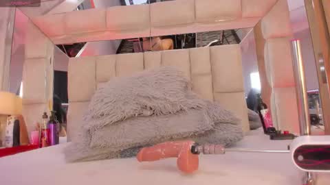 Snapshot of pauletejohnson chatting on October 1, 3:22 am pauletejohnson online show from October 1, 3:22 am