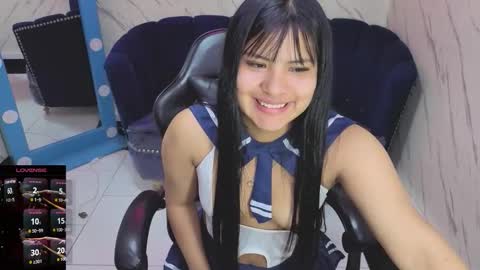 Snapshot of paulette_v chatting on September 18, 1:20 pm Live 800am 200pm COLOMBIAN HOUR online show from September 18, 1:20 pm