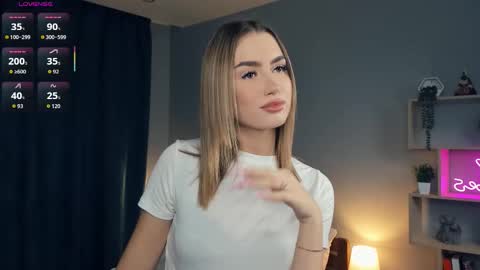 Eva online show from October 4, 7:40 pm