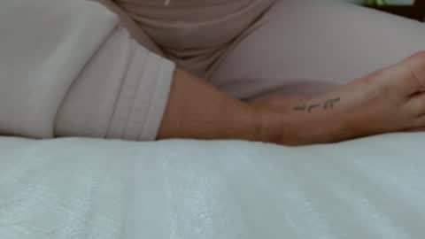 paulina online show from February 10, 3:42 pm