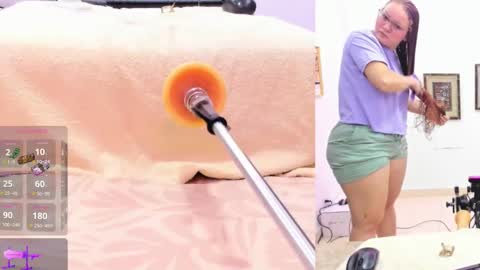 Paulina Davis  online show from January 26, 9:18 pm