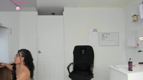 paulina online show from October 8, 8:13 pm