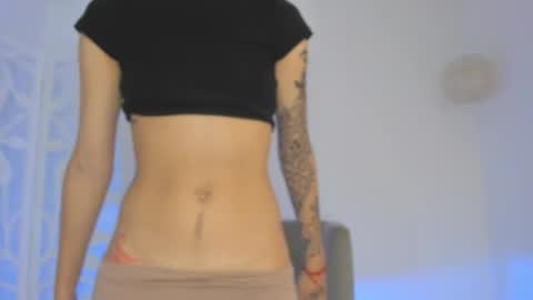 Snapshot of paulina_manga chatting on September 12, 4:47 pm Pau online show from September 12, 4:47 pm