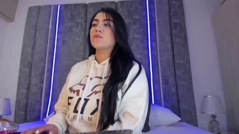 Paulina online show from January 17, 11:59 am