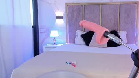 Paulina online show from November 29, 1:15 pm