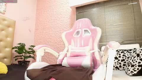 PaulinaSaennz online show from January 10, 12:47 pm