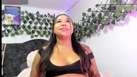 Paulina online show from November 4, 2:38 am