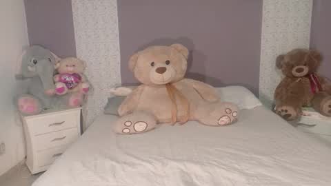 paulina online show from December 20, 6:45 pm